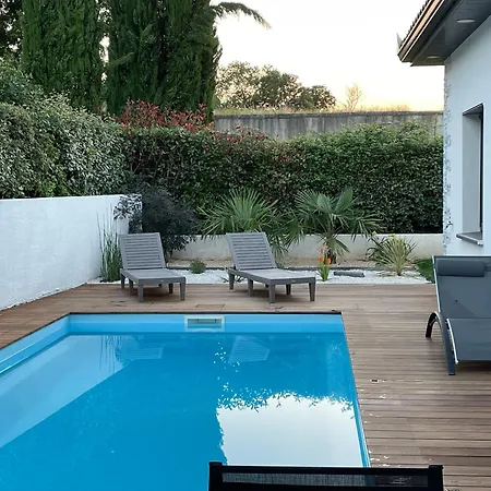 Apartament Avec Piscine Carmaux